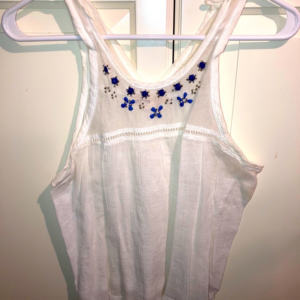 Hollister tank